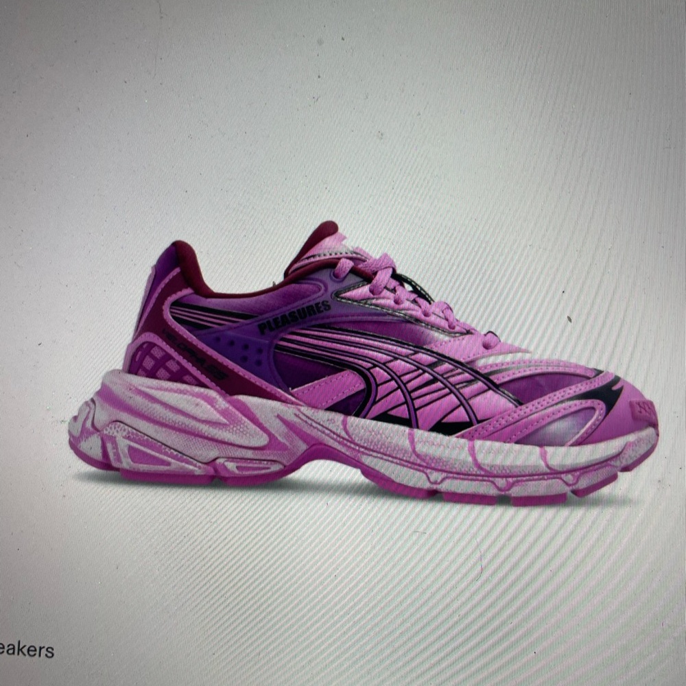PUMA VELOPHASIS running sneaker